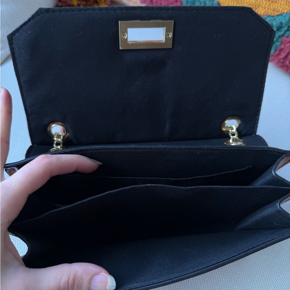 Women's Orange Leather Chain Shoulder Bag with Gold Hardware - Picture 5 of 6